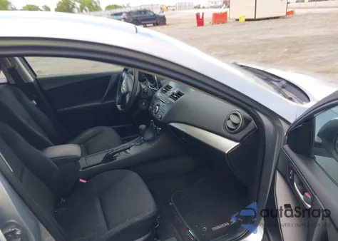 2012 Mazda Mazda3 I Sport z USA, uszkodzony, nr VIN JM1BL1UG6C1603420